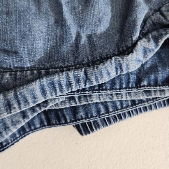 Universal Thread Shorts Womens M blue Chambray Denim Casual - Picture 7 of 9